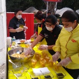 Apoyando un evento de Nestlé a nivel regional en la casa del lago en Chapultepec dando degustación